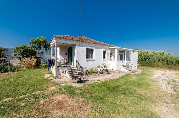 Casă individuală 110 mp în Chaidefto, teren 2010 mp anunturi imobiliare Grecia