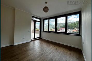Apartament 4 camere de vanzare SCHEI - Brasov anunturi imobiliare Brasov