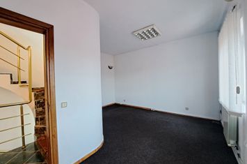 Vilă - 8 camere de inchiriat COTROCENI - Bucuresti anunturi imobiliare Bucuresti