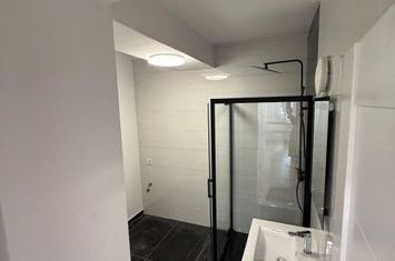 Apartament 3 camere de vanzare SIBIU - Sibiu anunturi imobiliare Sibiu