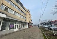 142.000 €, Spațiu comercial