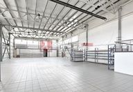 4.999 €, Spațiu industrial