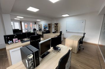Spațiu de birouri de 95 mp + terasa 90 mp zona Centrala anunturi imobiliare Mures