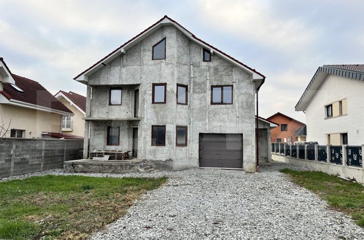 Vilă - 6 camere de vanzare BISTRITA - Bistrita-Nasaud anunturi imobiliare Bistrita-Nasaud