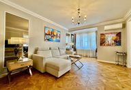 1.800 €, Apartament 3 camere