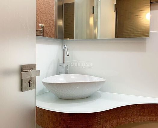 Birou Clasa A Baneasa, 77 mp