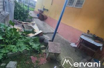 Casă - 4 camere de vanzare BREAZA - Prahova anunturi imobiliare Prahova
