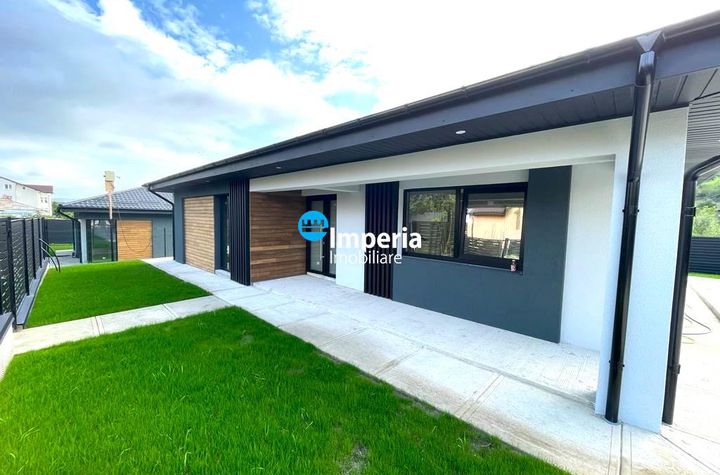 Casă - 4 camere de vanzare VALEA ADANCA - Iasi anunturi imobiliare Iasi