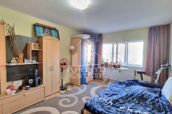 Apartament 2 camere,centrala proprie,bloc anvelopat,zona Dorobantilor anunturi imobiliare Timis