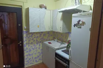 Garsonieră de vanzare 15 NOIEMBRIE - Brasov anunturi imobiliare Brasov