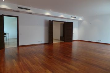 Apartament 4 camere de inchiriat AVIATORILOR - Bucuresti anunturi imobiliare Bucuresti