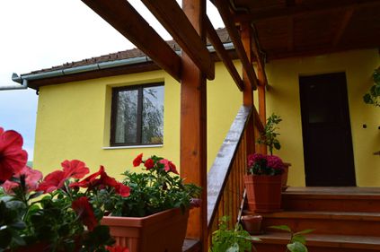 Hornbach a renovat o clădire din centrul rezidențial de tip familial Steps of Home din judeţul Sibiu
