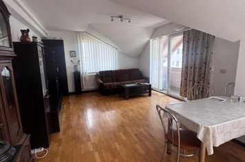 Apartament 3 camere de vanzare RADAUTI - Suceava anunturi imobiliare Suceava