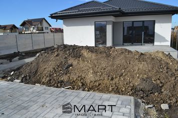 Casă - 4 camere de vanzare STUPINI - Brasov anunturi imobiliare Brasov