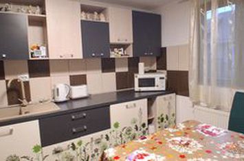 Casă - 4 camere de vanzare PLOIESTI - Prahova anunturi imobiliare Prahova