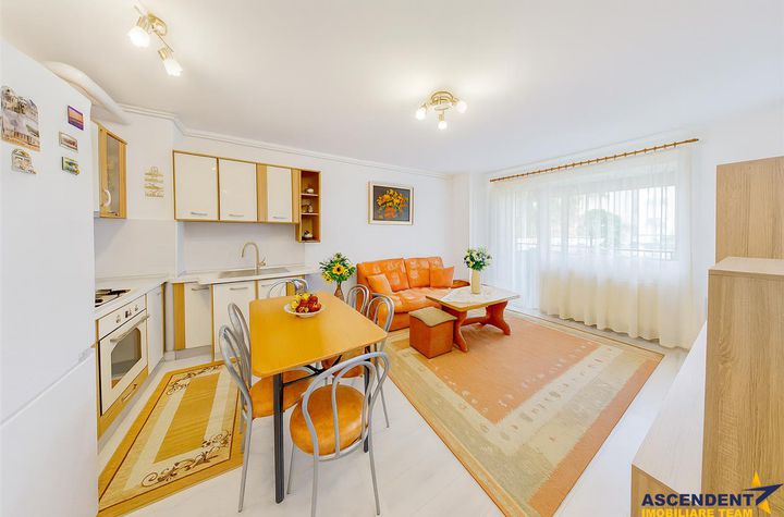 Apartament 2 camere de vanzare TRACTORUL - Brasov anunturi imobiliare Brasov