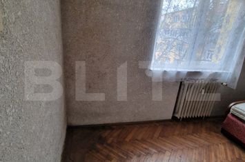 Apartament 4 camere de vanzare SUCEAVA - Suceava anunturi imobiliare Suceava