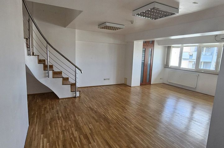 Unirii Traian duplex 5 camere de inchiriat anunturi imobiliare Bucuresti
