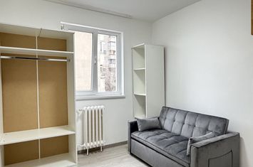 Garsoniera de vanzare in zona Dacia, Oradea anunturi imobiliare Bihor
