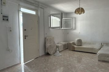 Apartament 101 mp semi-subsol, Saranda Martyres anunturi imobiliare Grecia
