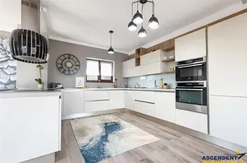 Casă - 5 camere de vanzare CENTRAL - Covasna anunturi imobiliare Covasna