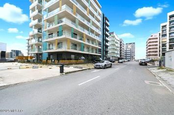 Mamaia Nord - Lotus Studios, 2 camere langa mare, 56 Mp, etajul 4/7! anunturi imobiliare Constanta