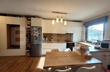 Apartament 3 camere de vanzare CLUJ-NAPOCA - Cluj anunturi imobiliare Cluj