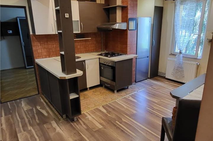 Apartament 2 camere de vanzare TUDOR - Mures anunturi imobiliare Mures