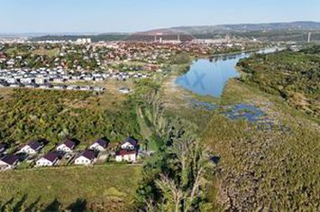 Teren intravilan de vânzare în Valea Adâncă / str. Văii anunturi imobiliare Iasi