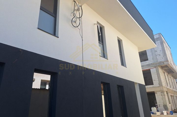 SOS OLTENITEI-VILA P+2-200 MP TEREN-TERASA 41 MP anunturi imobiliare Bucuresti