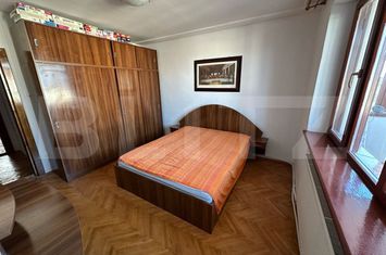 Apartament 3 camere de vanzare DEVA - Hunedoara anunturi imobiliare Hunedoara