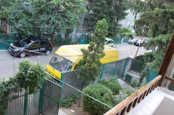 Floreasca, Compozitori, inchiriere vila P+1E, 5 camere, curte libera 250 mp, ideal birou/ firma, anunturi imobiliare Bucuresti