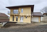 1.450 €, Vilă