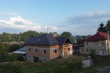 Casă - 7 camere de vanzare DORNESTI - Suceava anunturi imobiliare Suceava