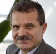 INTERVIU :Dan Ioan Popp „Să nu lucrezi prea mult pe stoc”