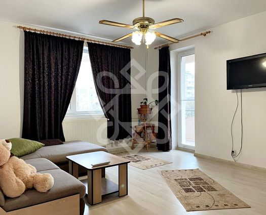 Apartament 3 camere Rogerius, 65 mp