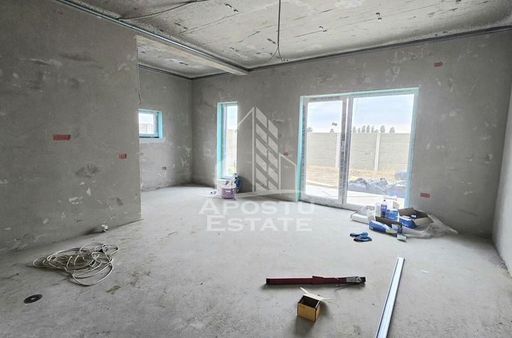 1/2 Duplex pe parter, cu 3 camere si 2 bai, Sag anunturi imobiliare Timis