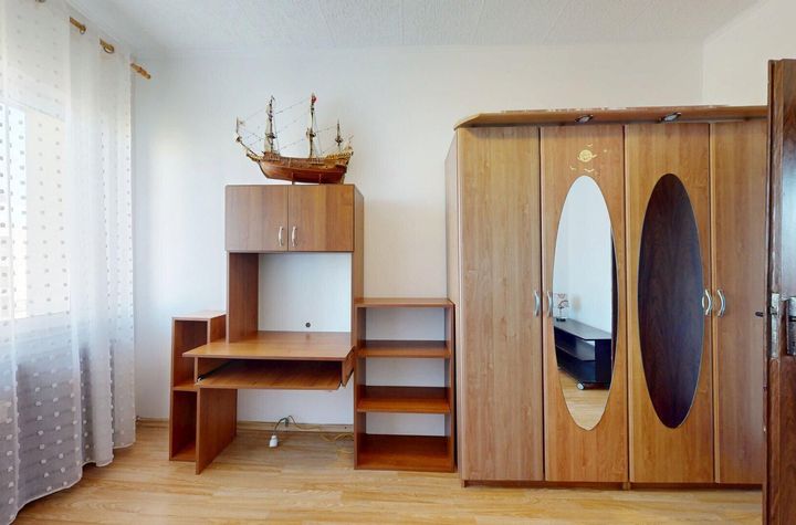 Apartament 3 camere 5 min Metrou Basarab anunturi imobiliare Bucuresti