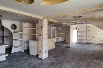 Spațiu comercial de inchiriat TARGOVISTE - Dambovita anunturi imobiliare Dambovita