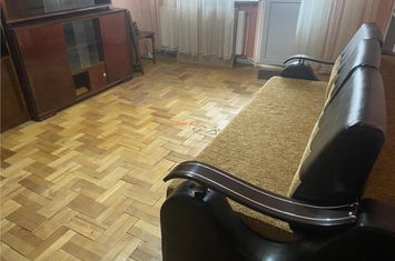 Apartament 3 camere de vanzare CENTRAL - Vrancea anunturi imobiliare Vrancea