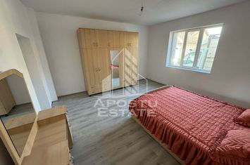 Casa individuala 3 camere, renovata, teren 305mp, situata in Ronat! anunturi imobiliare Timis