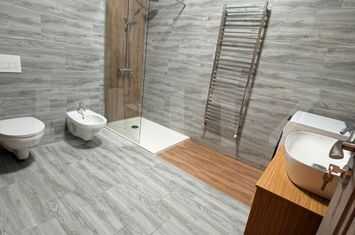 Apartament 3 camere de inchiriat TARLUNGENI - Brasov anunturi imobiliare Brasov