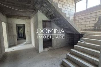 Casă - 15 camere de vanzare BARSESTI - Gorj anunturi imobiliare Gorj
