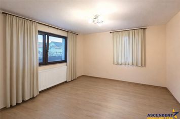 Casă - 5 camere de vanzare SANGEORGIU DE MURES - Mures anunturi imobiliare Mures