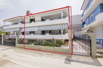 Două apartamente 85,5 mp în Paralia Ofriniou, la 50 m de mare anunturi imobiliare Grecia