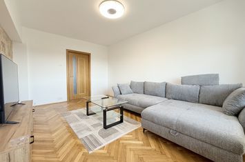 Apartament 4 camere de inchiriat CONSTANTA - Constanta anunturi imobiliare Constanta