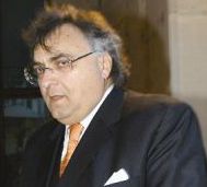 Adamescu nu vinde si nici nu cumpara cat piata e blocata