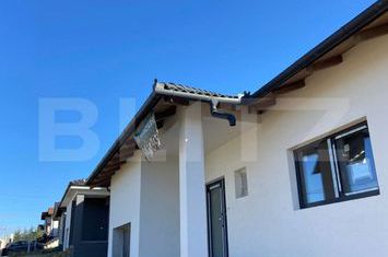 Casă - 4 camere de vanzare ORASUL NOU - Bihor anunturi imobiliare Bihor