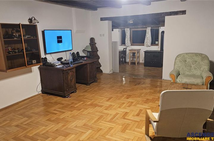Casă - 3 camere de inchiriat SANPETRU - Brasov anunturi imobiliare Brasov