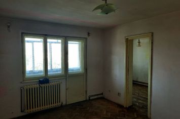 Apartament 2 camere de vanzare MICRO 15 - Hunedoara anunturi imobiliare Hunedoara